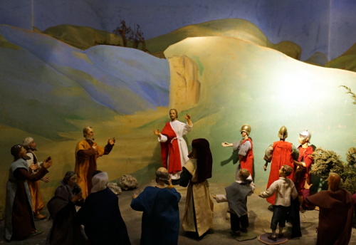Jesus predigt am Berg